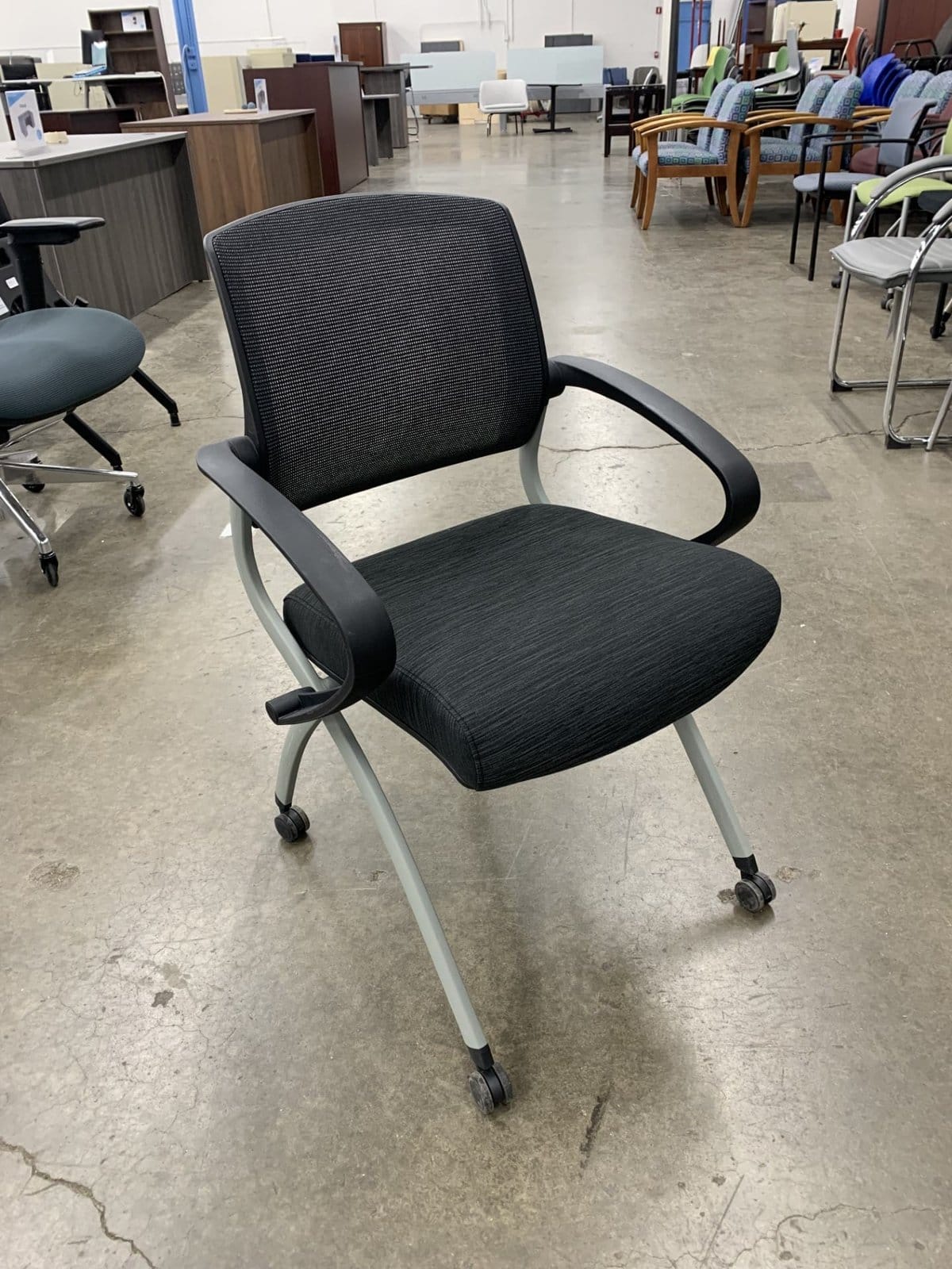 Used Mesh Back, Fabric Seat Folding Chair