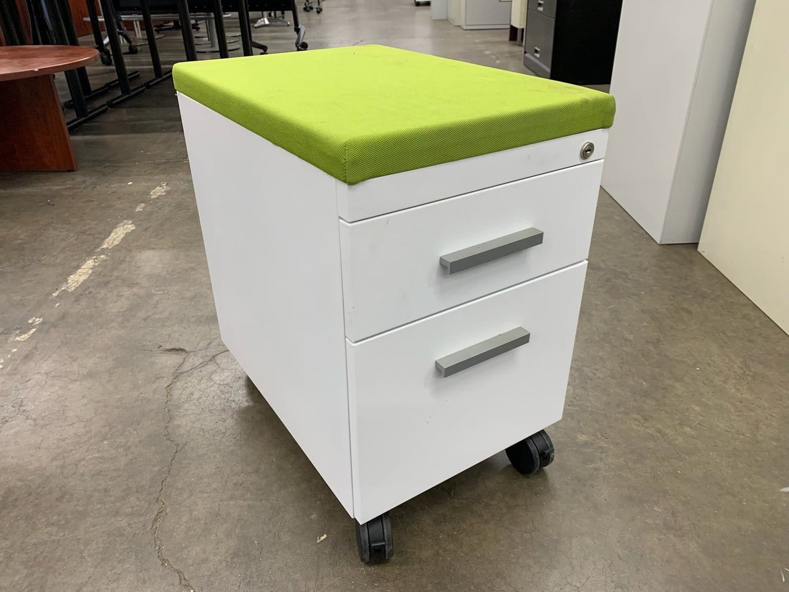 White Rolling Ped Used