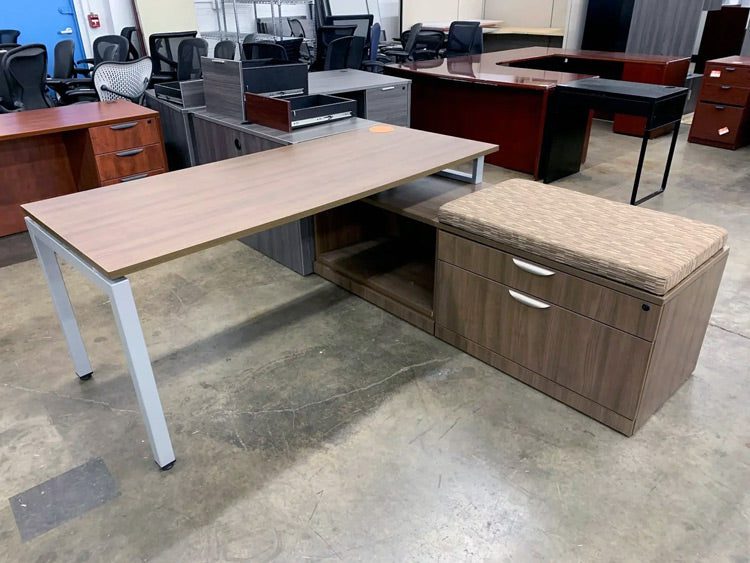 Pre-Owned Walnut Table with Bench Seat Image