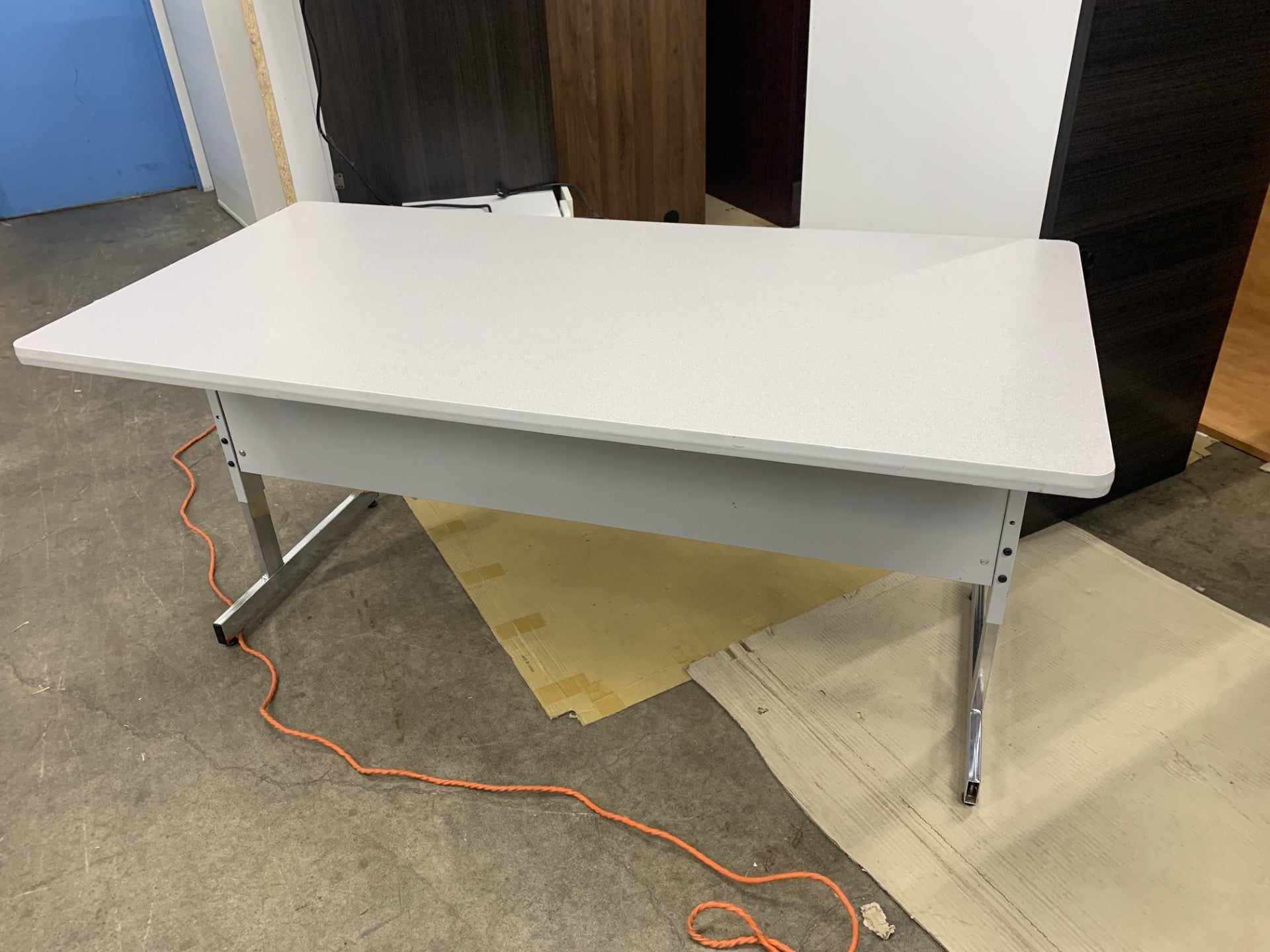 Pre Owned 60″X30″ Training Table with Modesty Panel Image